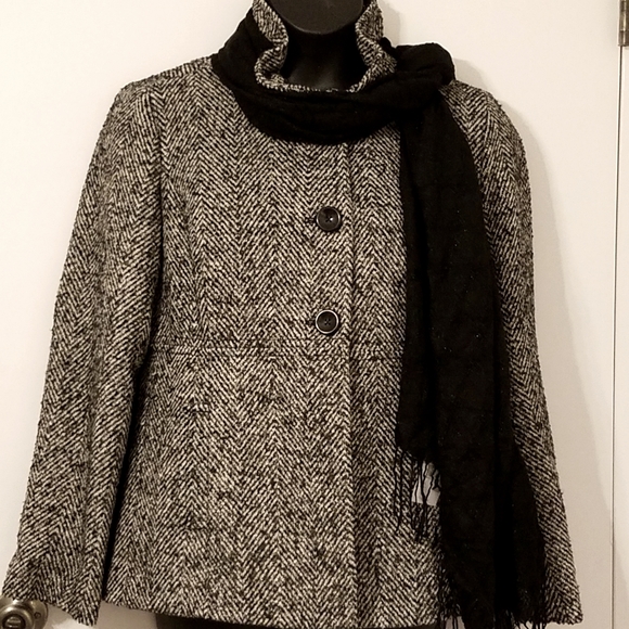 EUC! Old Navy black/white tweed, 3-button coat - Picture 3 of 9
